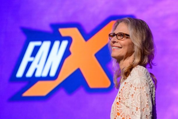 SL TRIB: At FanX, ‘Bionic’ stars Lindsay Wagner and Lee Majors recall their TV glory, and lots of running